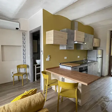 Canto Del Bosco דירה Busca